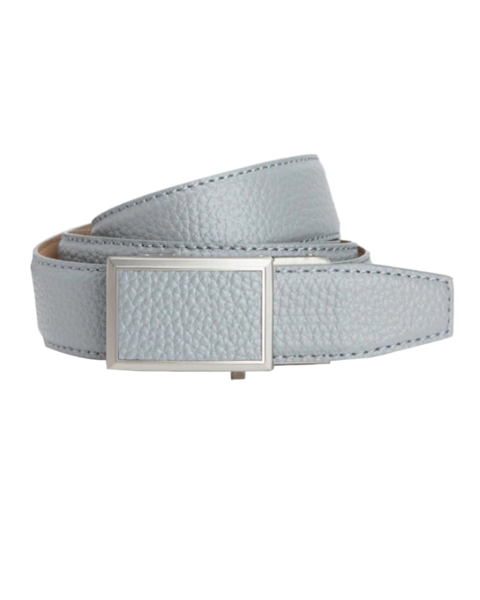Gray belt with a silver buckle