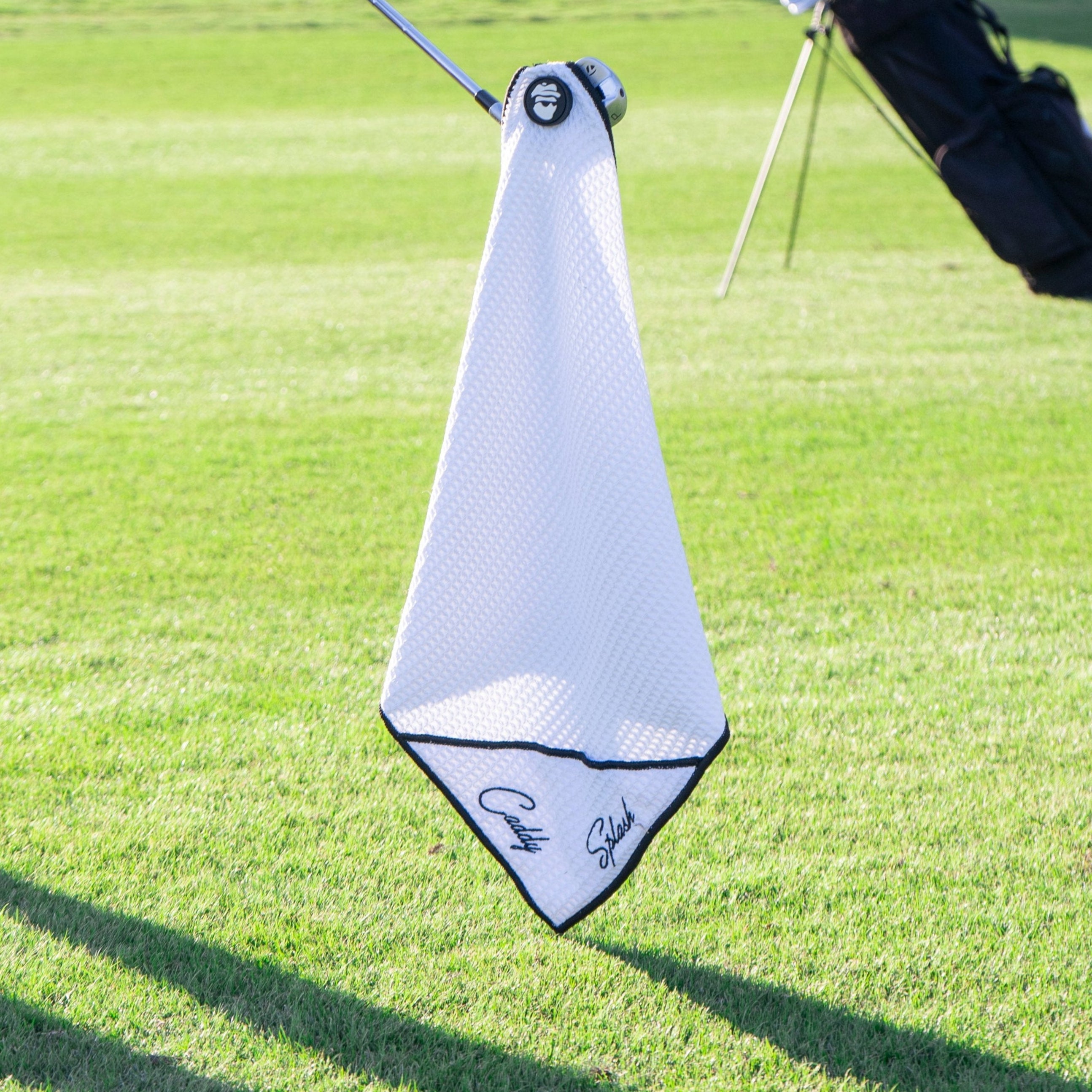 Magnetic Golf Towel with Ball Pocket - White