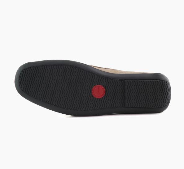 Marc Joseph Broadway, Men